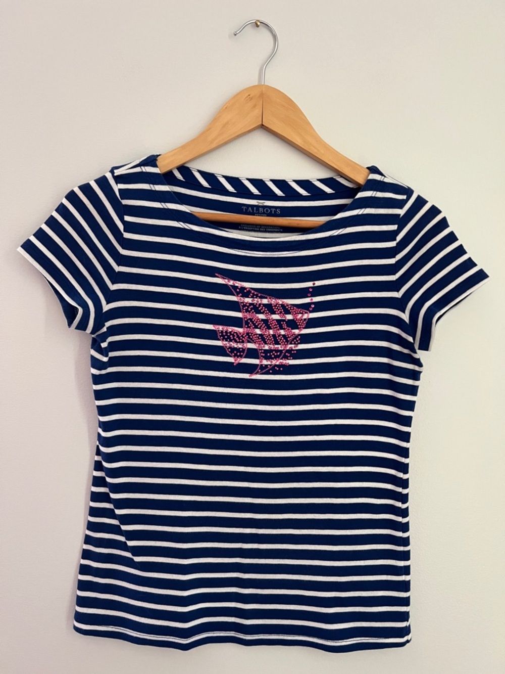 Talbots Navy & White Striped Tee with Pink Beaded Fish Motif #VN784 Size Petite
